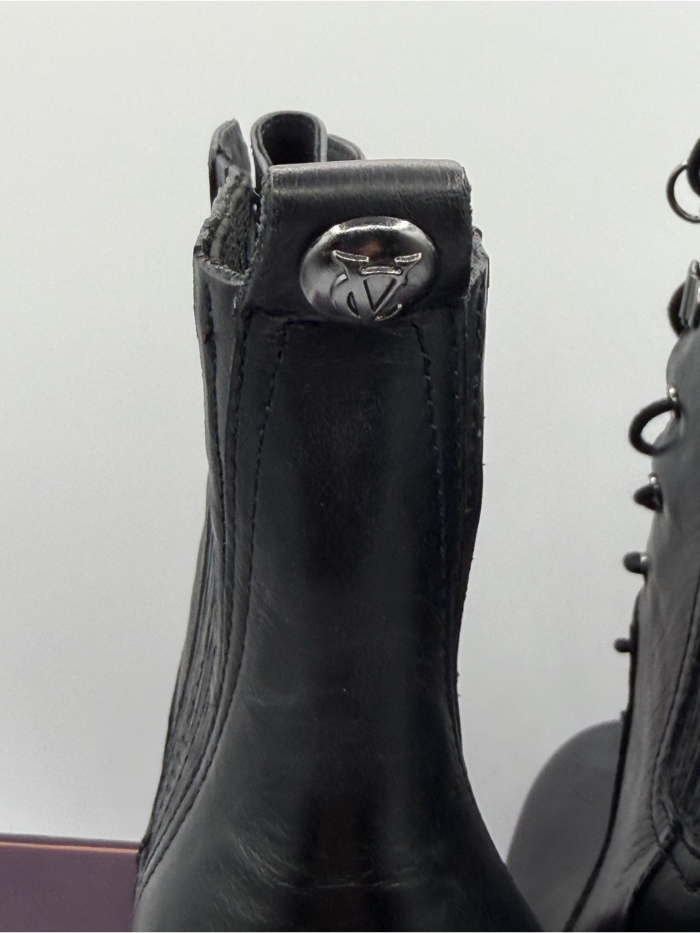 Vince Camuto Signature Women's Black Lace-Up High Heel Ankle Boots Size 8M - Picture 8 of 16